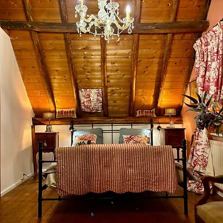 אמרונגן B&B Het Gasthuys מראה חיצוני תמונה