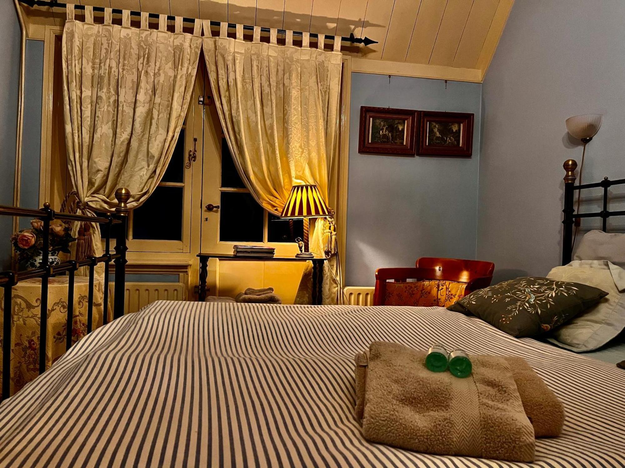 אמרונגן B&B Het Gasthuys מראה חיצוני תמונה