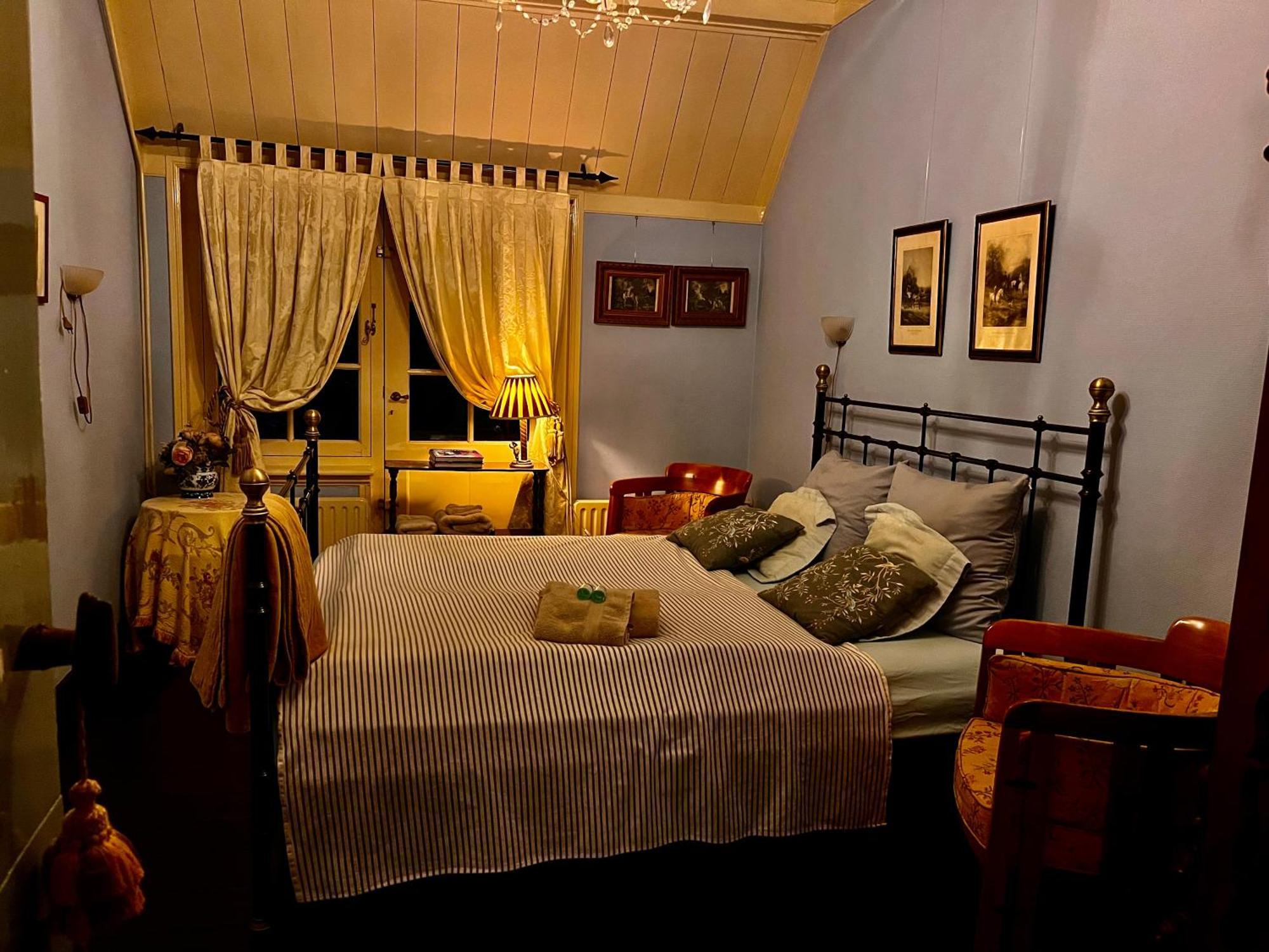 אמרונגן B&B Het Gasthuys מראה חיצוני תמונה