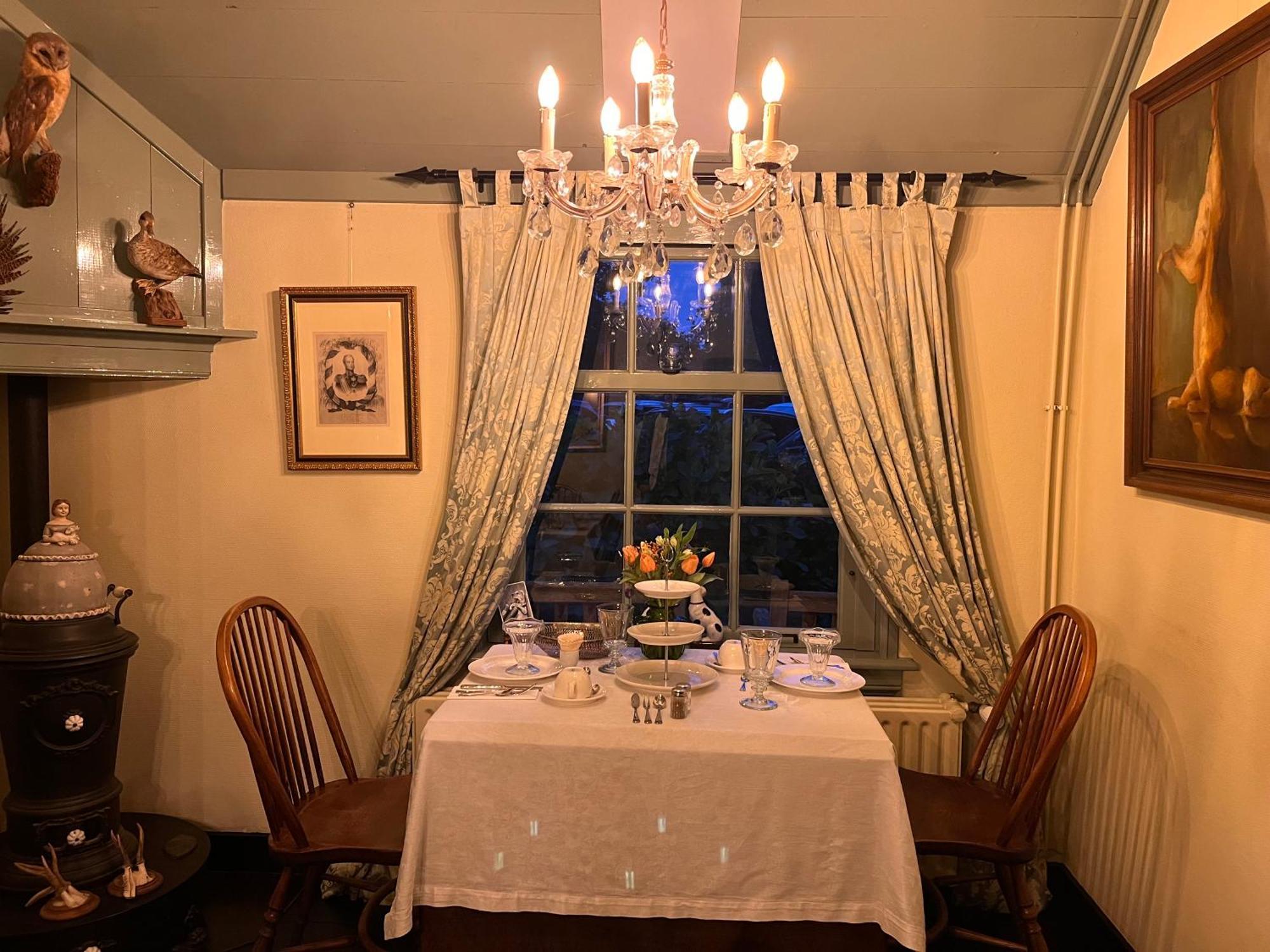 אמרונגן B&B Het Gasthuys מראה חיצוני תמונה