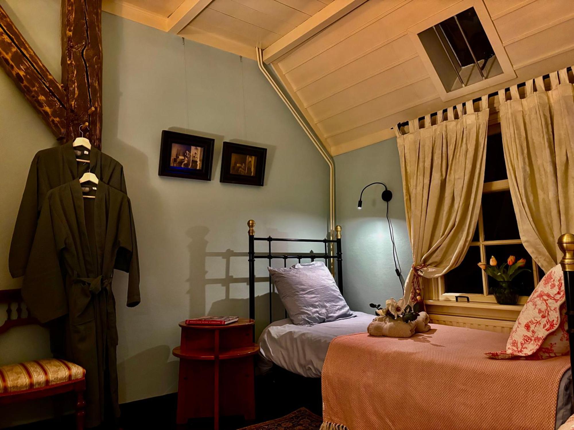 אמרונגן B&B Het Gasthuys מראה חיצוני תמונה